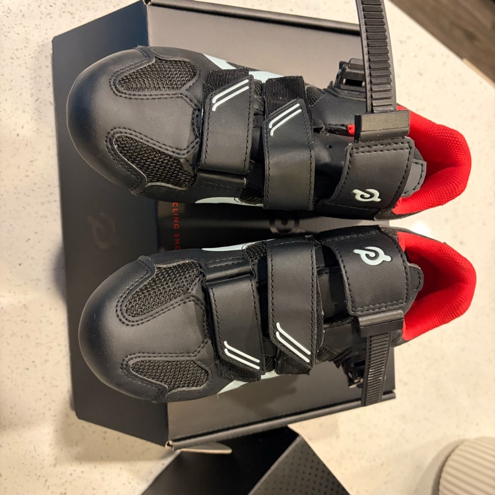 Peloton Women's Cycling Shoes (Size 39 - US 8)